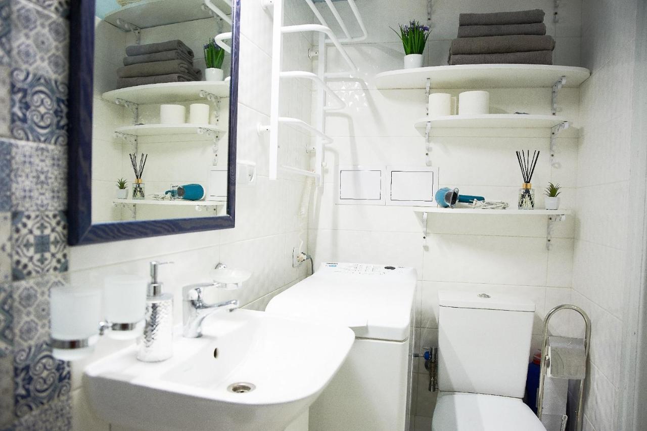 Stylish Apartments In The Center Lviv Luaran gambar