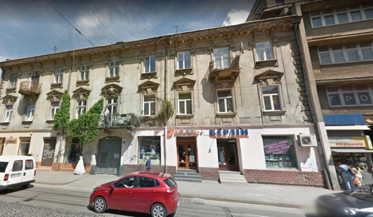 Stylish Apartments In The Center Lviv Luaran gambar